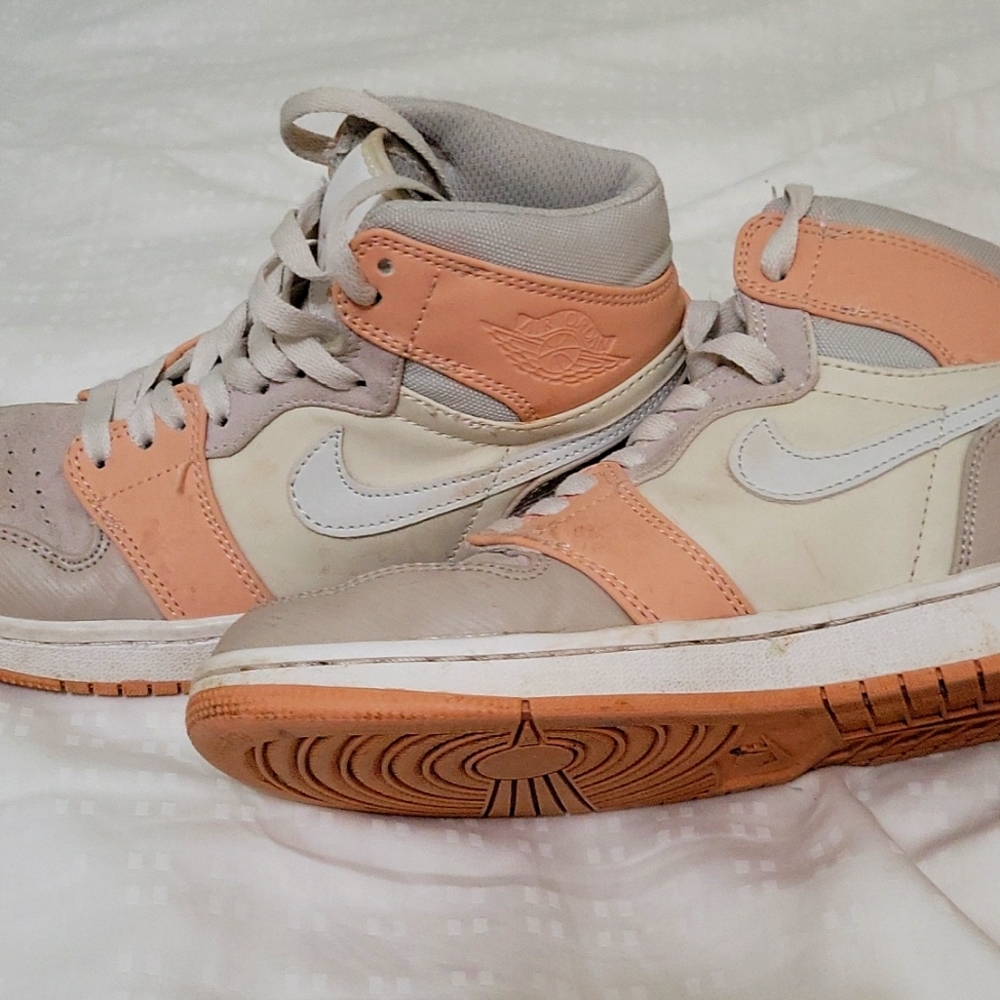 Size 6.5 Nike Jordan's pastel shoes